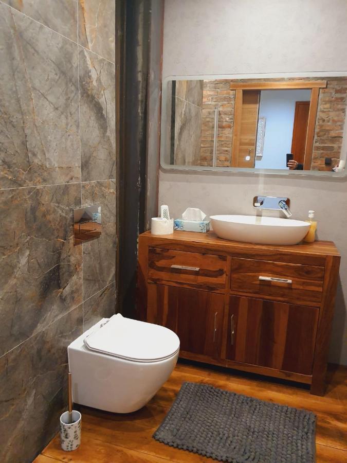 A Cozy Room Near Warsaw Michalowice  Bagian luar foto